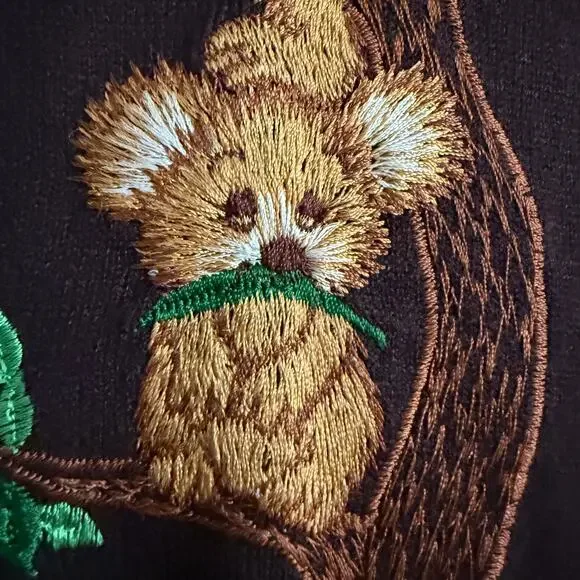 70s Vintage BUFFUMS | Brown V Neck Embroidered Koala V Neck Sweater | Large - Picture 5 of 6